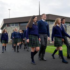 Uniforme escolar en irlanda